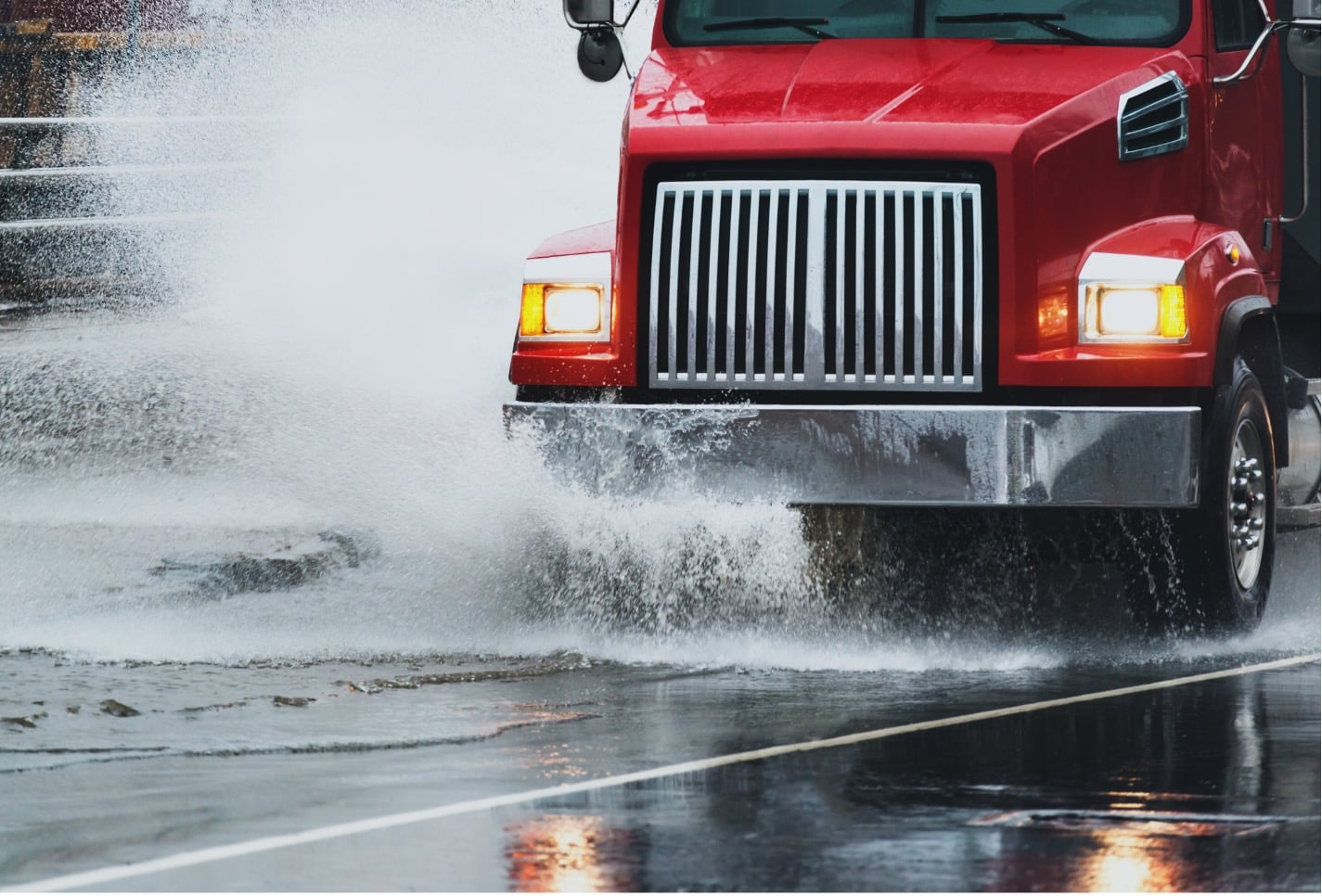 Fuel Supply Chain Risks During Hurricane Season — 4 Ways Fleets Can Prepare