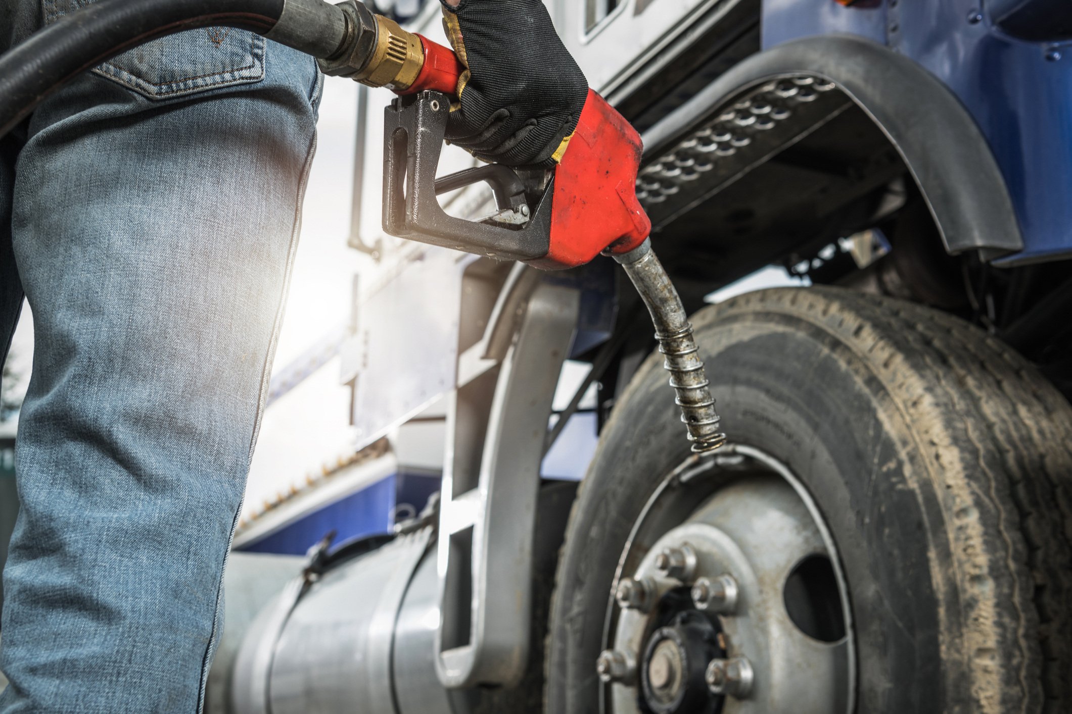 6 Reasons to Use Fuel Card Data for More Effective Fleet Management