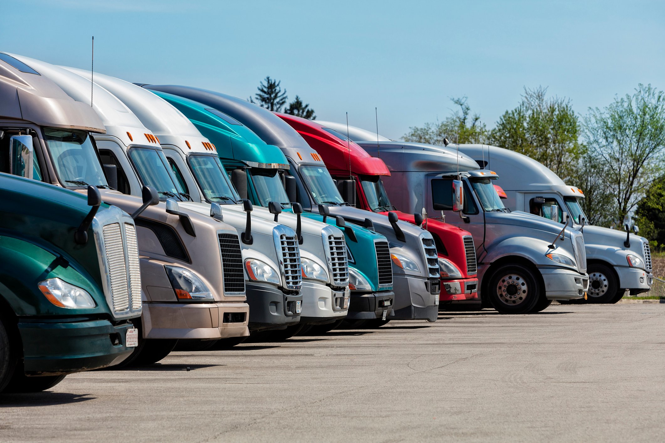Considerations for Leasing vs. Buying Fleet Vehicles